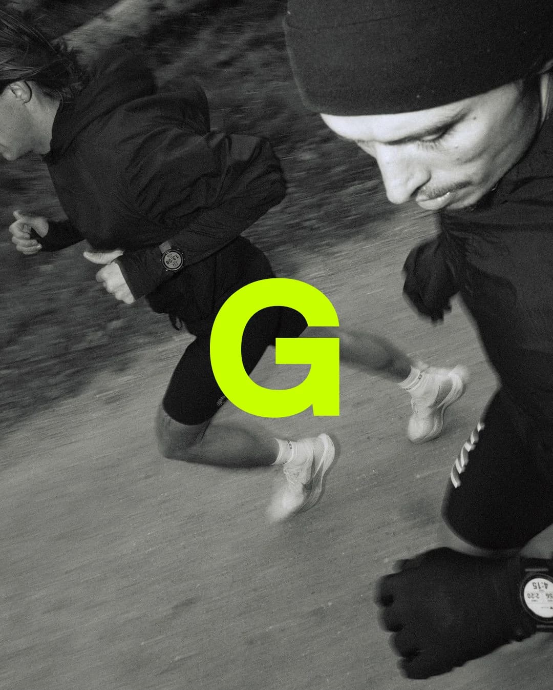 Persone in palestra con logo GYMPULSED